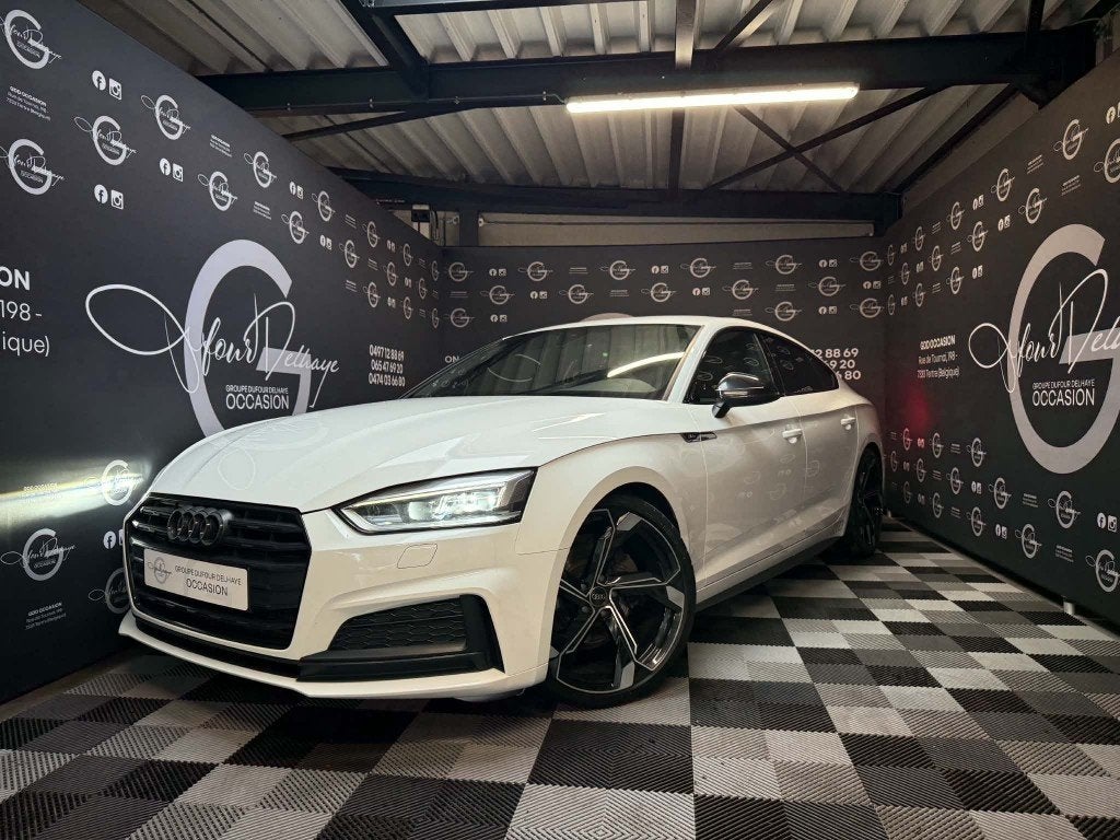 audi a5, 4 zetels, 4 cilinders, 1984 cc, Leder en Stof