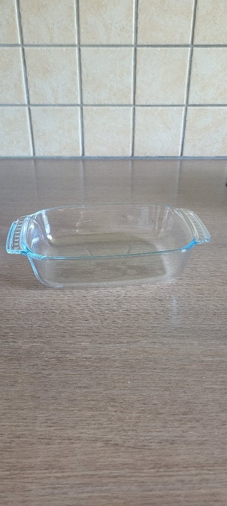 Petit plat en Pyrex, Maison & Meubles, Comme neuf, Verre, Enlèvement, Classique