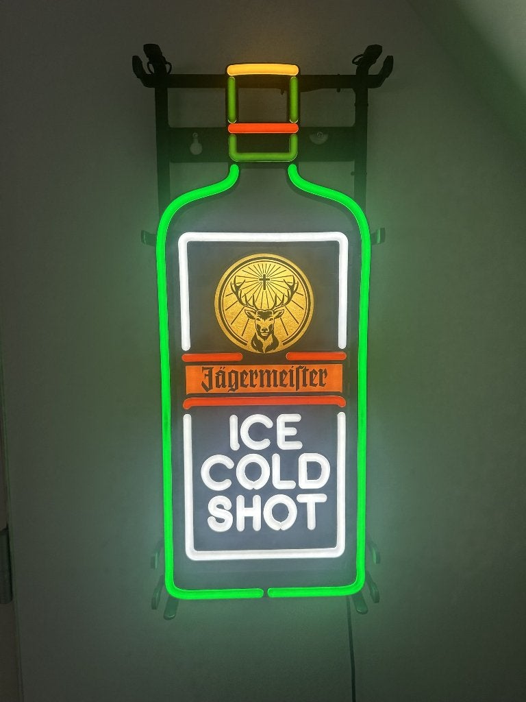Jägermeister LED Illuminated Sign / Wall Light Ice Cold Shot, Verzamelen, Merken en Reclamevoorwerpen, Ophalen, Zo goed als nieuw