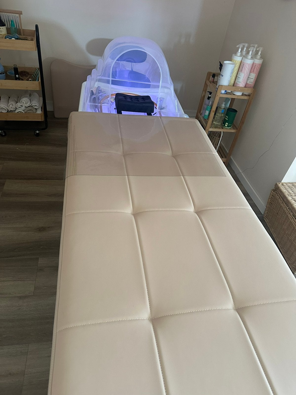 Massage bed, Enlèvement, Comme neuf