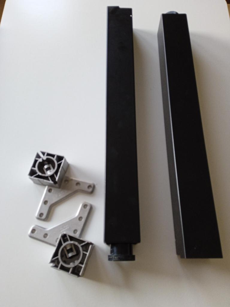 Zwarte metalen vierkante tafelpoten, Maison & Meubles, Pièces pour table, Enlèvement ou Envoi, Pied de table, 50 à 100 cm, Métal