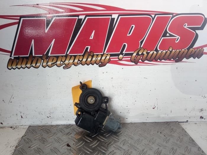 Moteur de vitre portière d'un Volkswagen Polo, Autos : Pièces & Accessoires, -, Volkswagen, -, 3 mois de garantie