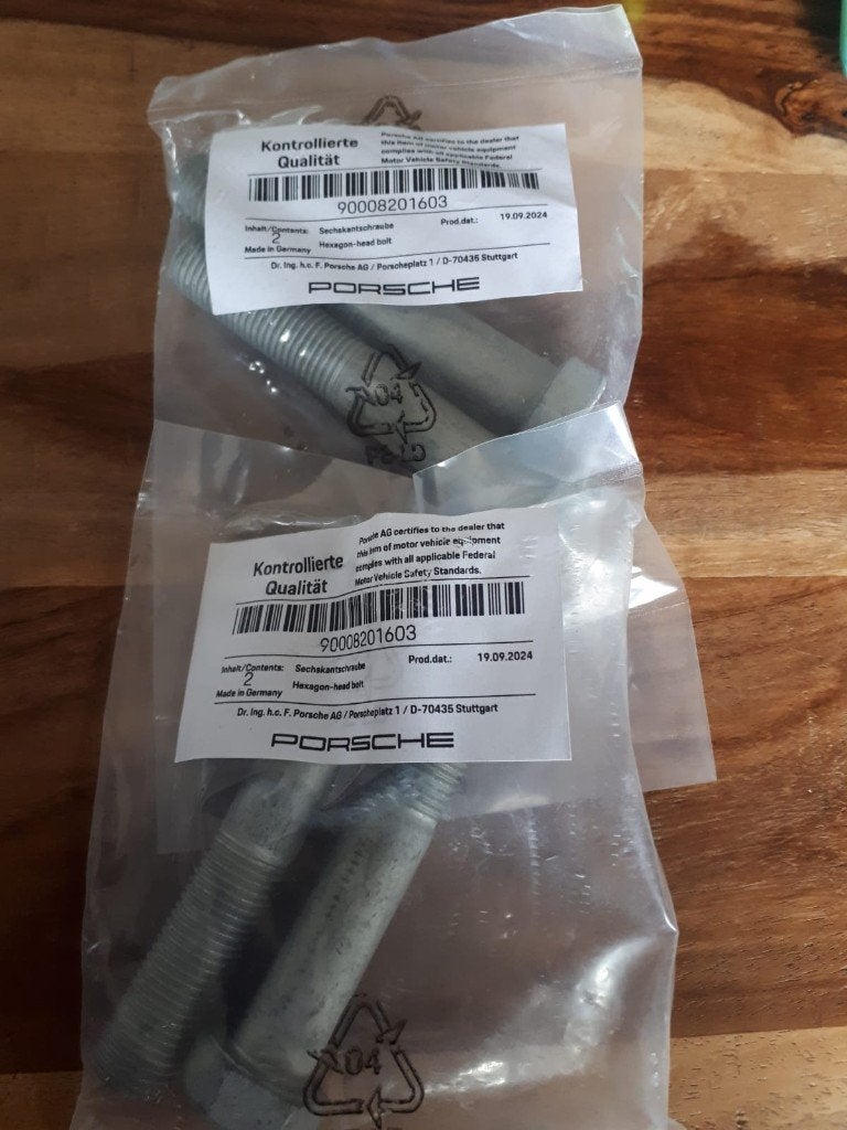 PIÈCES PORSCHE NEUVES, Enlèvement, Porsche