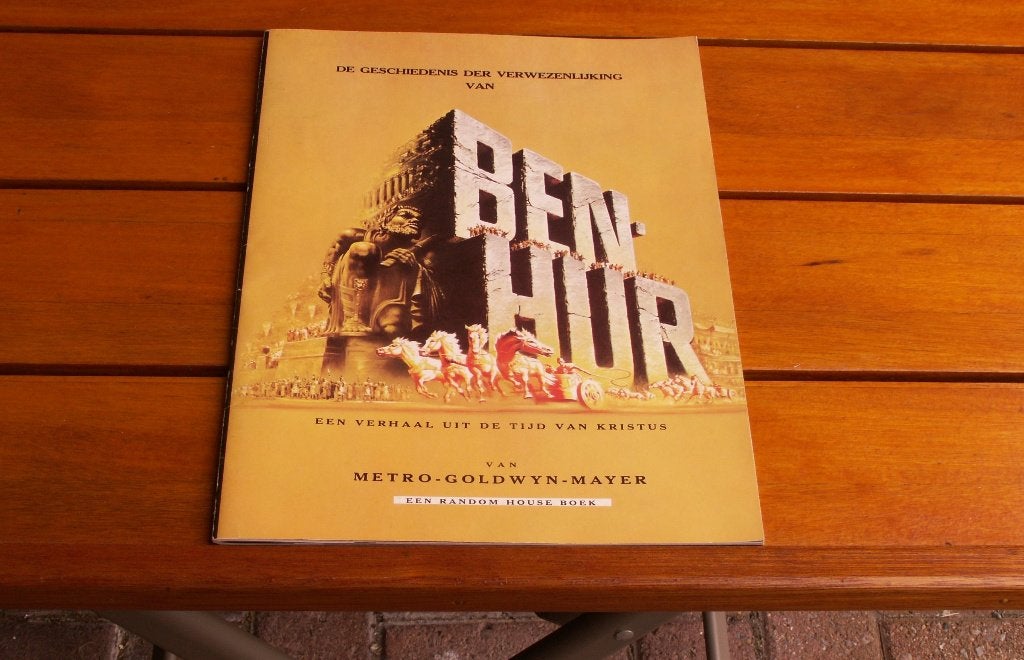 Boek, uit 1959 over de verwezenlijking van de film Ben-Hur., Ophalen of Verzenden, Nieuw, Filmspecifiek