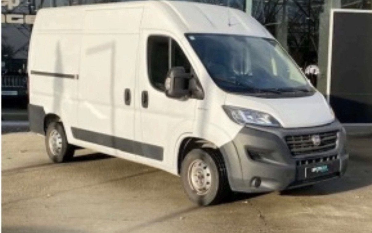Fiat ducato L2H2, Voorwielaandrijving, Stof, Parkeersensor, Wit