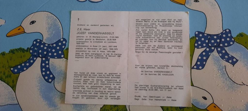 bidprentje Pastoor, Verzamelen, Bidprentjes en Rouwkaarten, Ophalen of Verzenden, Bidprentje