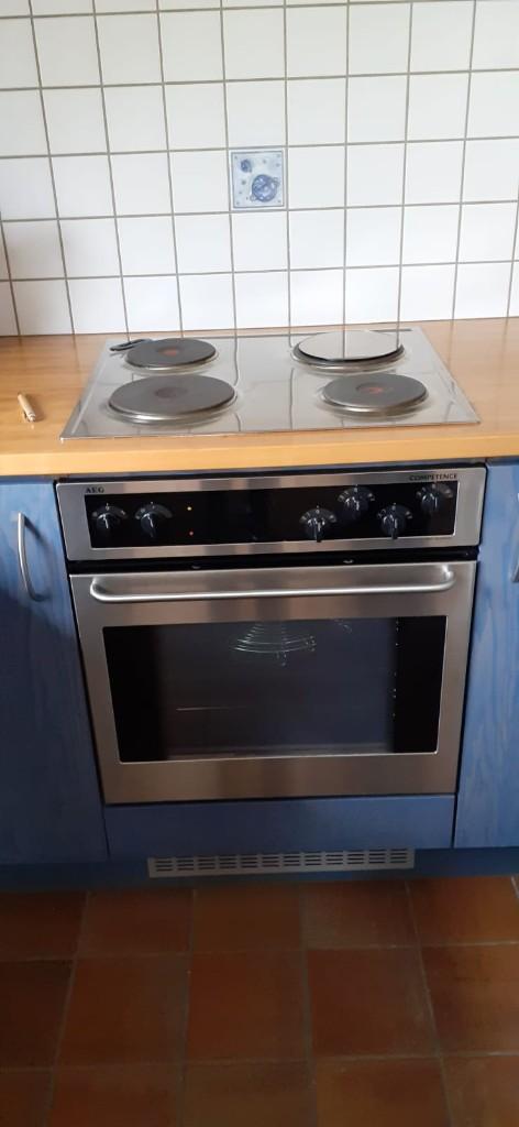 Oven + kookplaat AEG, Elektronische apparatuur, Ophalen, Gebruikt, Tussenbouw, 4 kookzones