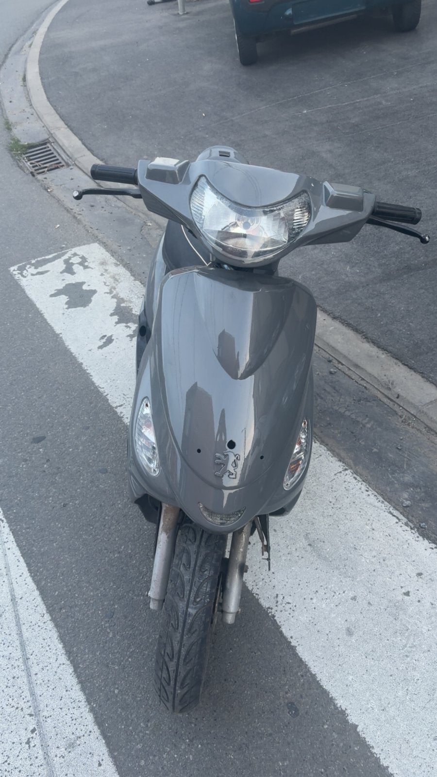 scooter peaugot v-clic classe a 4 temps lire annonce, Enlèvement, Comme neuf