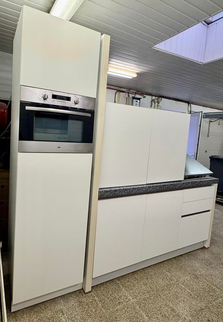 Moderne witte*GREEPLOZE* Keuken compleet incl apparatuur, Ophalen of Verzenden, Zo goed als nieuw
