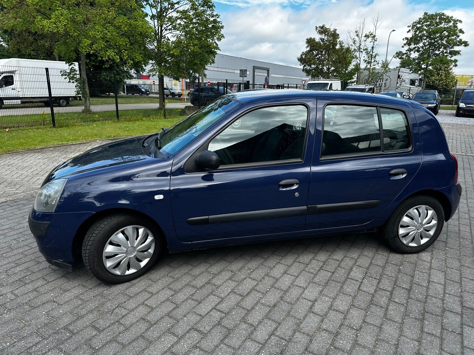 Renault clio automatique, Autos, Achat, Entreprise, 72 kW, Carnet d'entretien