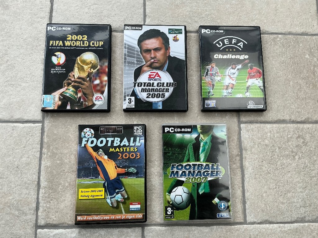 Pc games voetbal, Consoles de jeu & Jeux vidéo, Enlèvement ou Envoi, Utilisé, Sport
