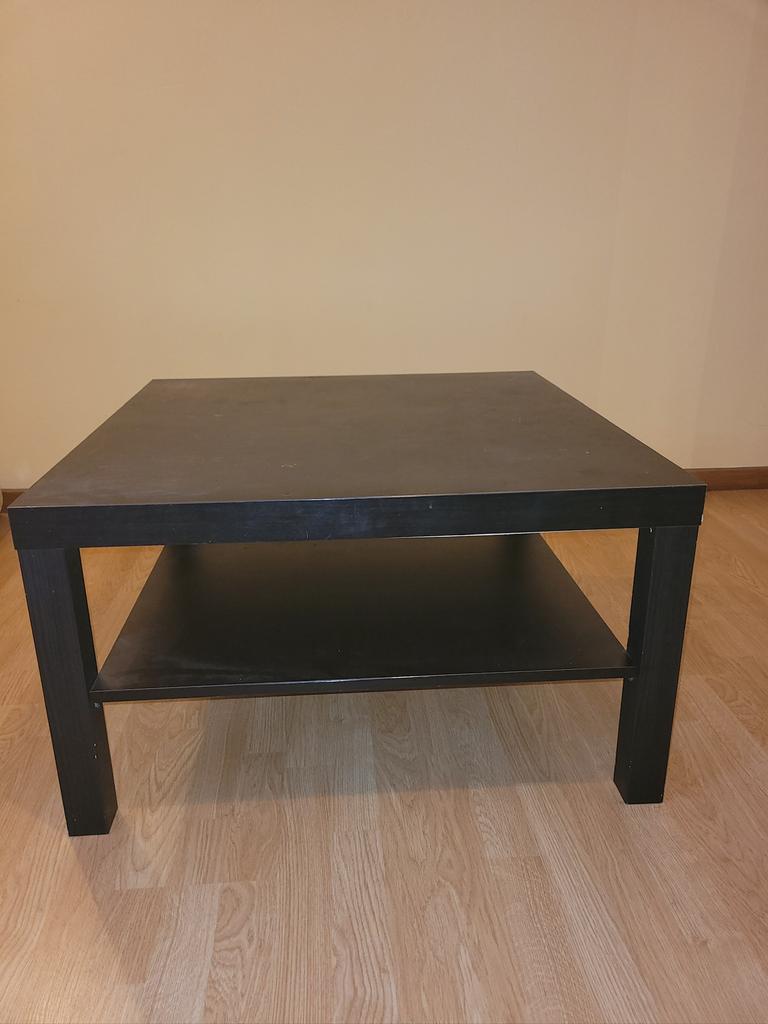 Table basse de salon carrée en bois 78cm/78cm, Maison & Meubles, Tables | Tables de salon, Enlèvement