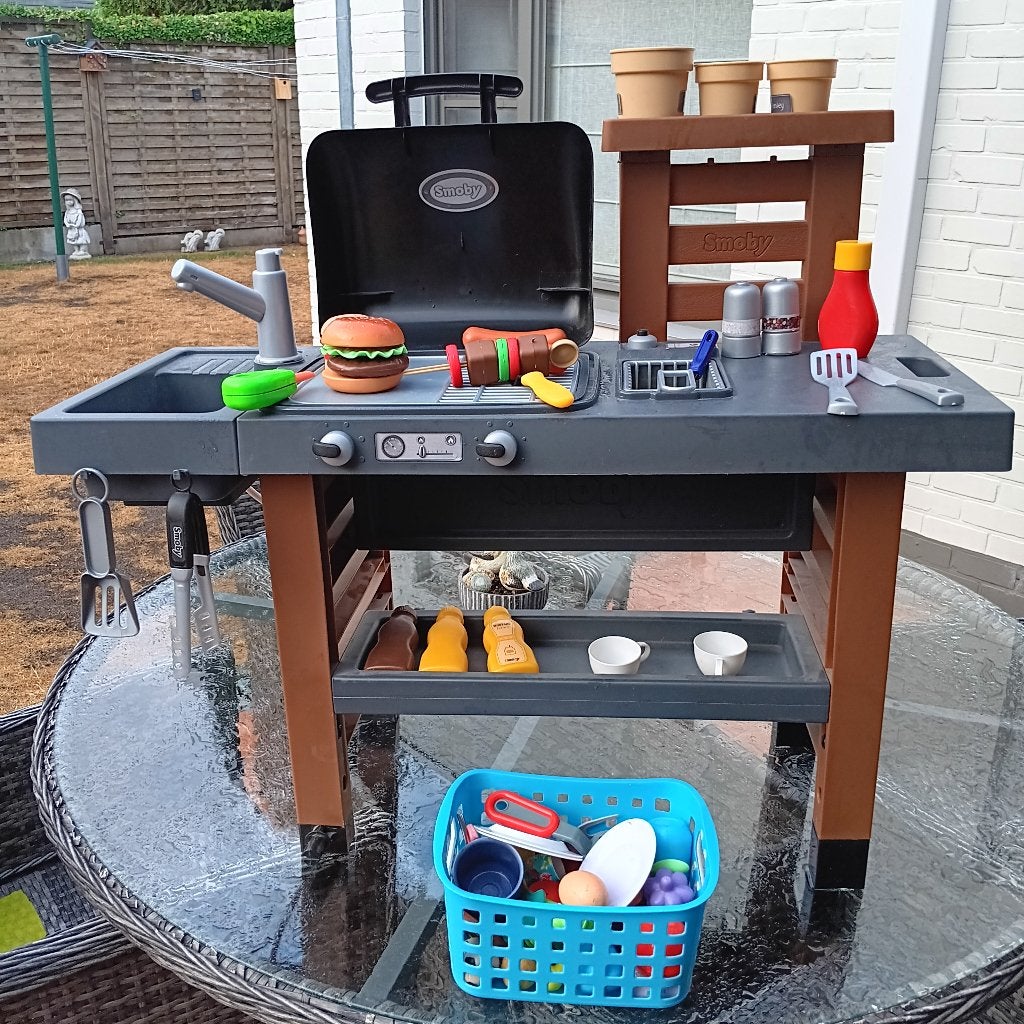 speelgoed barbeque, Enlèvement