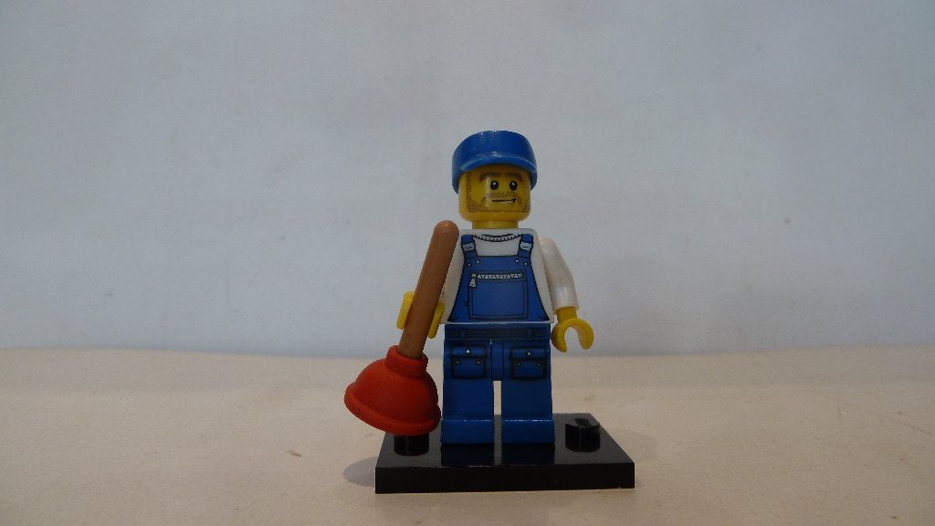 Lego Collectible Minifiguur Series 9  col09-16 Plumber, Gebruikt, Lego, Ophalen of Verzenden, Minifiguur