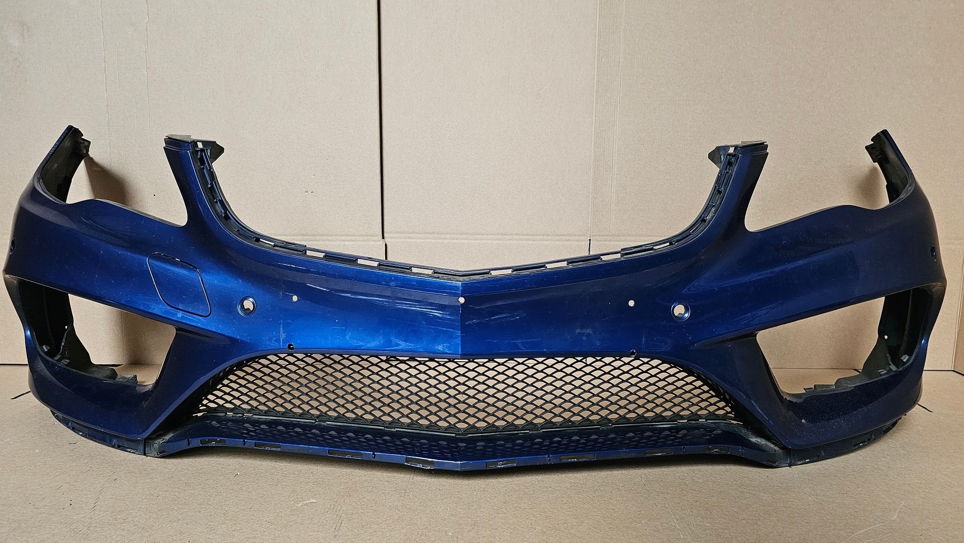 Mercedes Benz E Klasse Coupe W207 Facelift Voorbumper AMG, Gebruikt, -, Voor, Ophalen of Verzenden