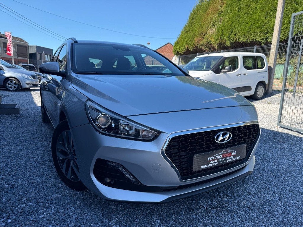 Hyundai i30 SW 1.0 T / 1e Main / CarPlay / Entretien + CT OK, Autos, Achat, 998 cm³, Entreprise, Garantie prolongée