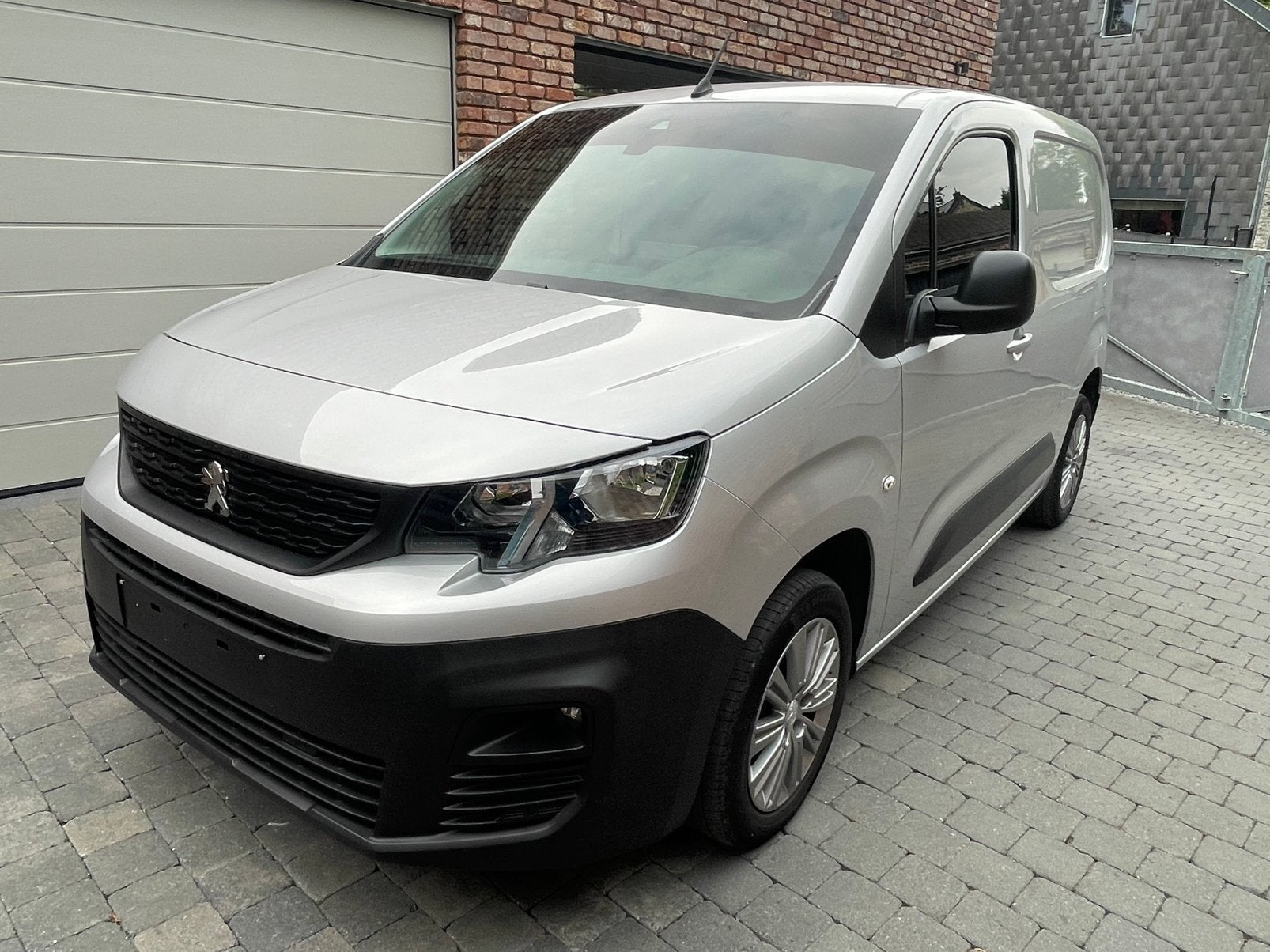 Vend Peugeot partner, 100 kW, Achat, Euro 6, 3 places