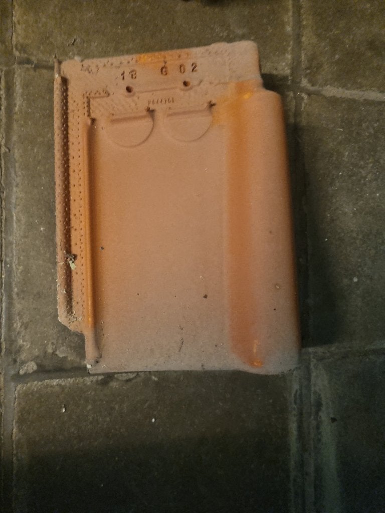 Tuile de rive pottelbergh, Bricolage & Construction, Autres couleurs, Pierre ou Argile, Enlèvement, Moins de 5 m²