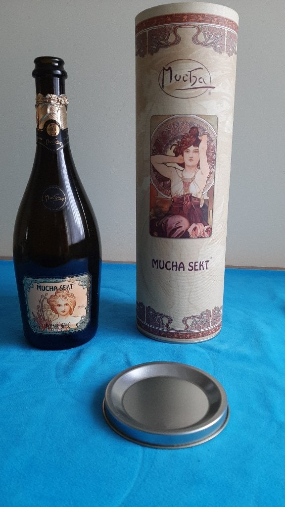 Mucha Sekt decoratieve fles + originele doos, Ophalen
