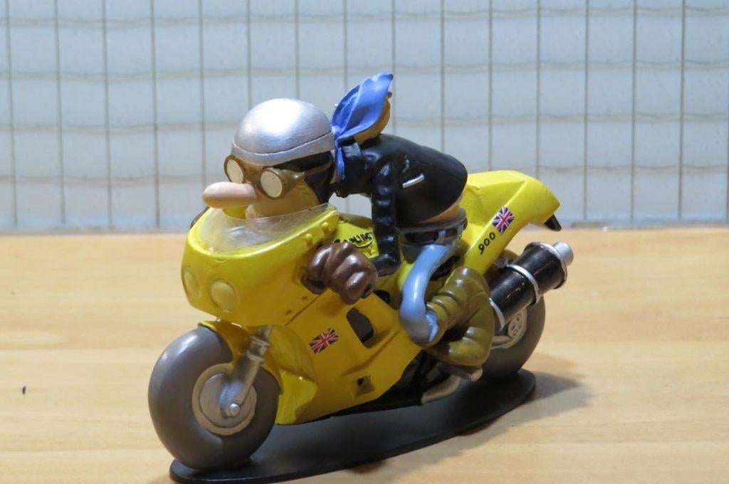 Joe Bar Jean Manchzeck Triumph 900 Daytona 1:18 JB21 los, Collections, Statues & Figurines, Enlèvement ou Envoi, Neuf, Autres types