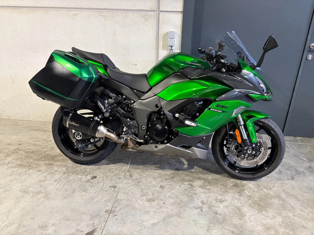 Kawasaki Ninja 1000SX Touring met leovince uitlaat, Motoren, Motoren | Kawasaki, Bedrijf, 1000 cc, Toermotor