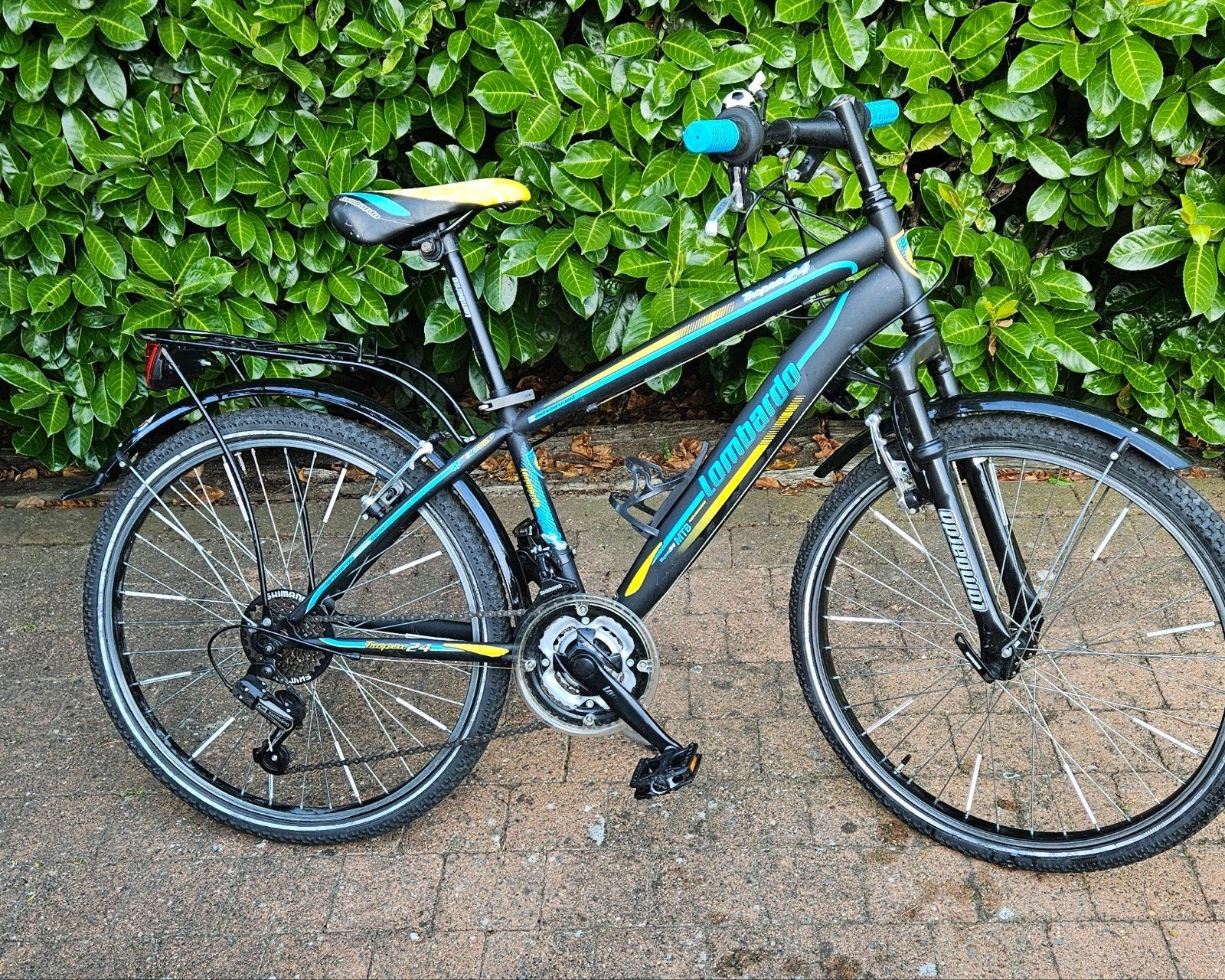 Lombardo 24 inch kinderfiets in zeer nette staat., Fietsen en Brommers, Ophalen, Zo goed als nieuw, Lombardo, Versnellingen