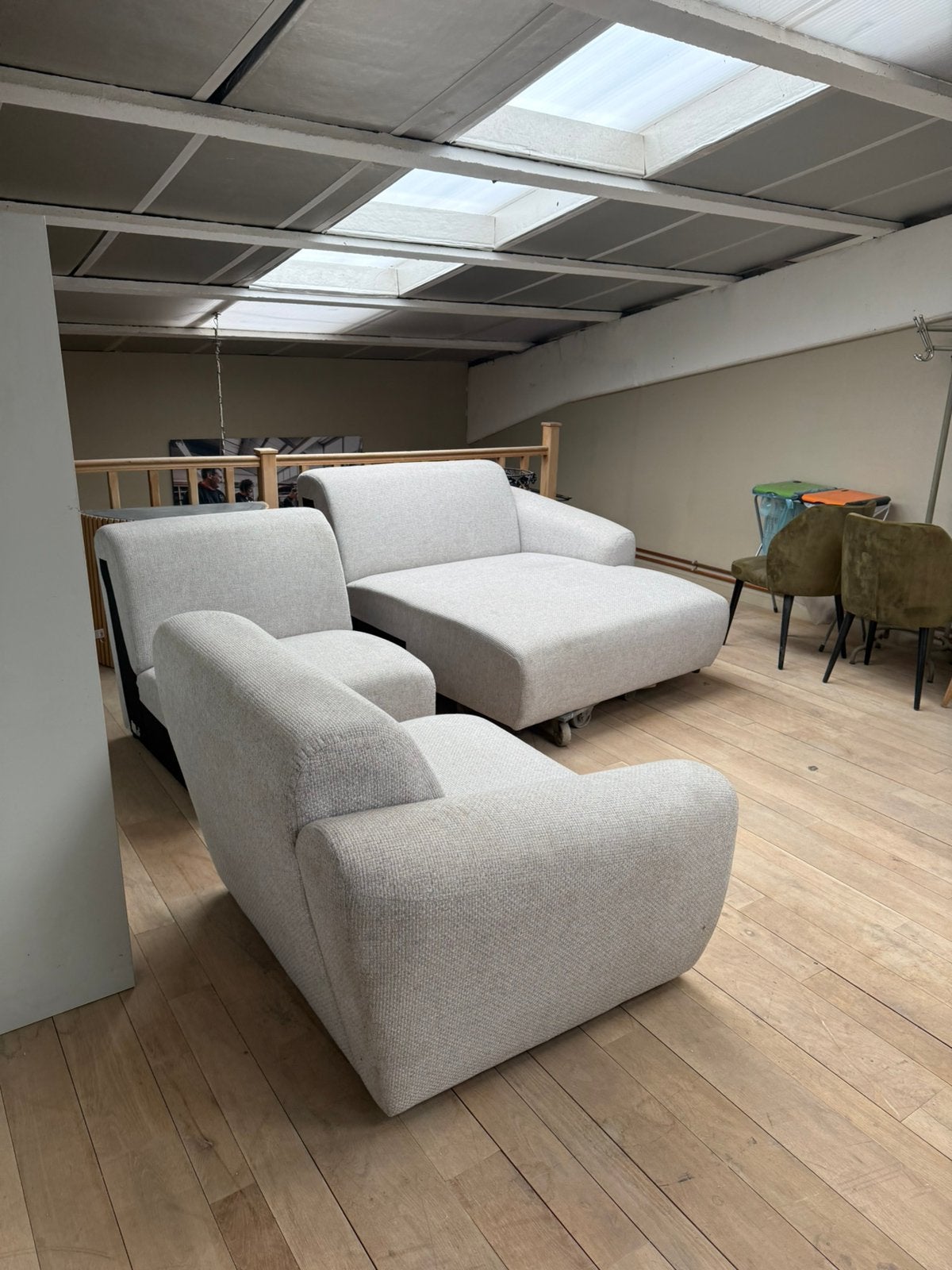 Model Ballo modulaire Zetel Juntoo stof Agile Sand met poef, Ophalen, 300 cm of meer, Zo goed als nieuw, Vierpersoons of meer
