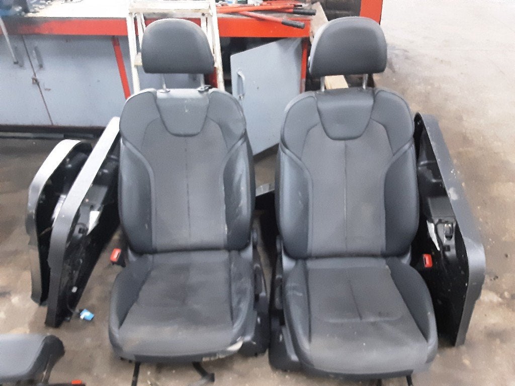 INTERIEUR Audi SQ2 SUV 2.0 TFSI 16V (DNUE) (01-2018/-), Gebruikt, Audi