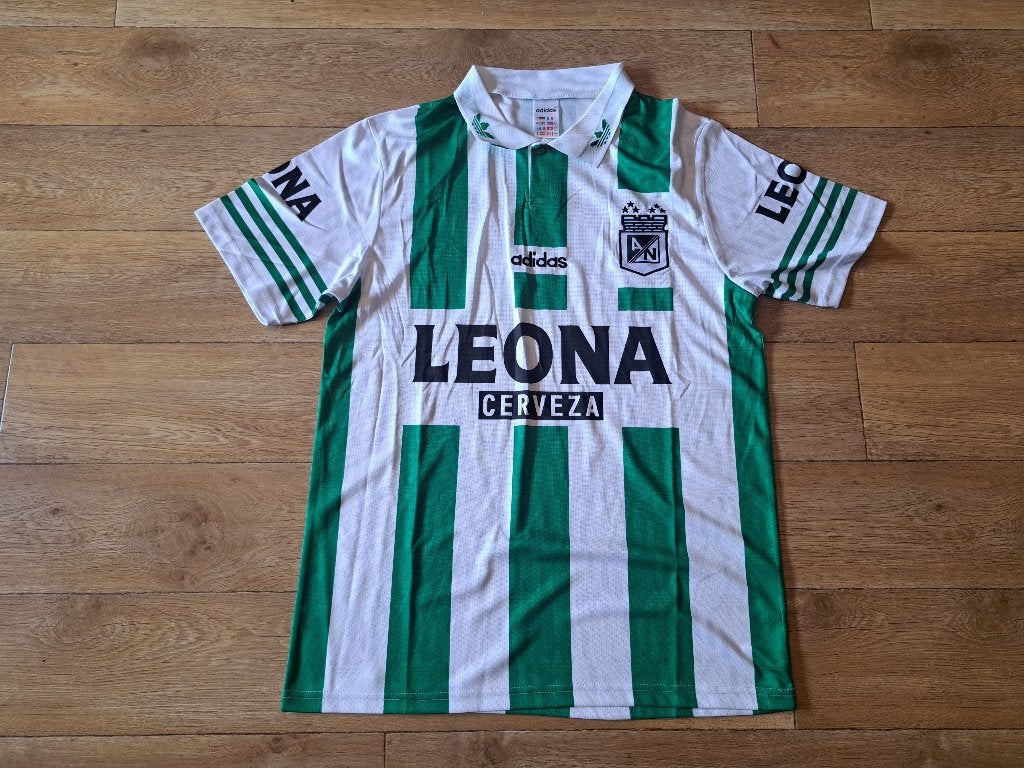 Atletico Nacional voetbalshirt, Sport en Fitness, Voetbal, Maat L, Ophalen of Verzenden, Zo goed als nieuw, Shirt
