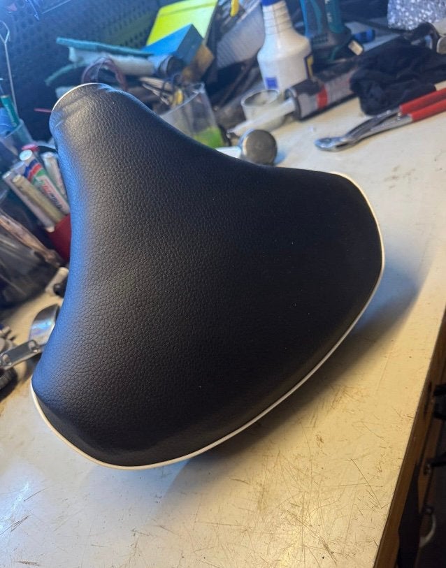 Selle Amigo/NOVIO, Vélos & Vélomoteurs, Enlèvement ou Envoi, Utilisé, Selle