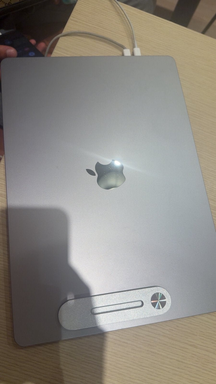 Mac Air M2, Computers en Software, Optische drives, Ophalen, Zo goed als nieuw