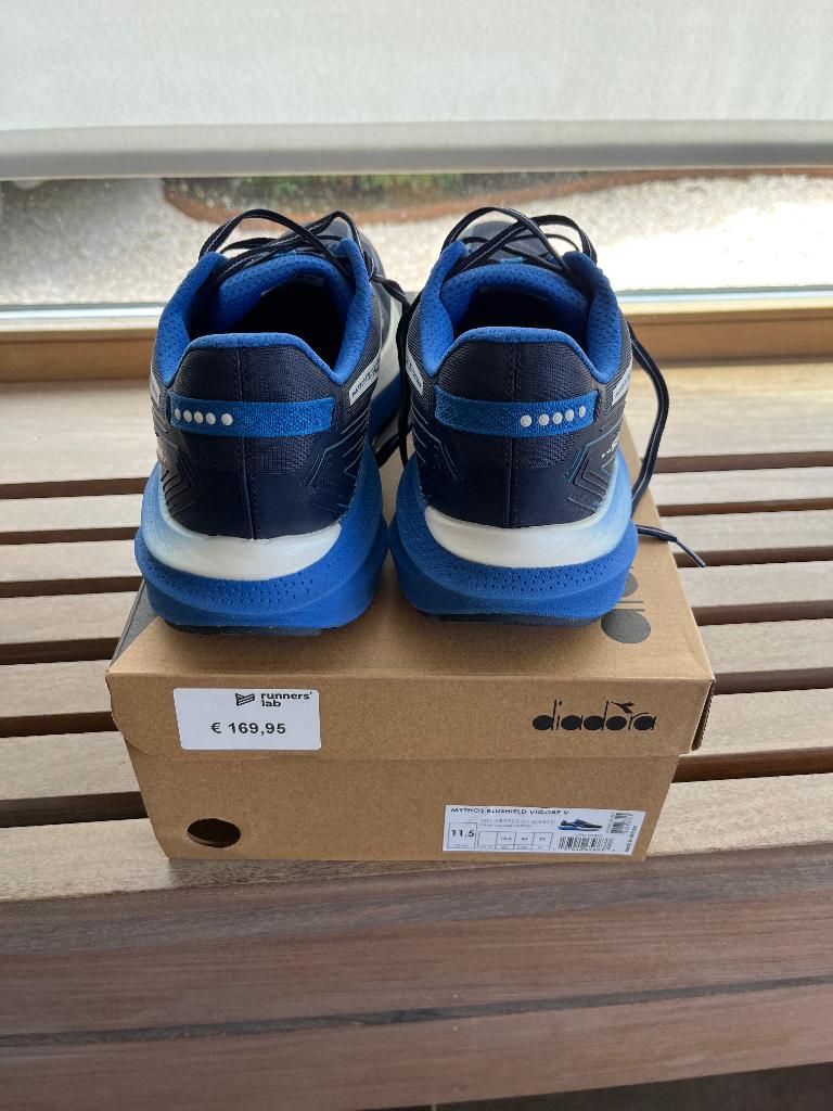 Loopschoenen Diadora, Sport en Fitness, Hardloopschoenen, Nieuw, Hardlopen, Ophalen