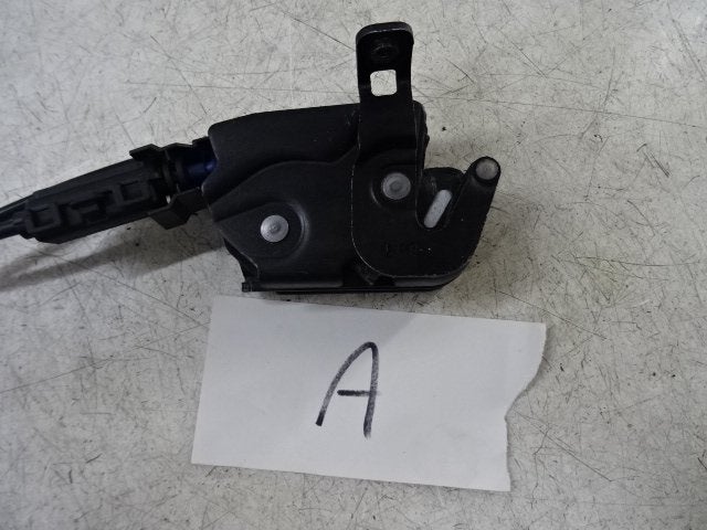 PORTIERSLOT LINKS VOOR Ford B-Max (JK8) (AV1AR218005AE), Gebruikt, Voor, Ford