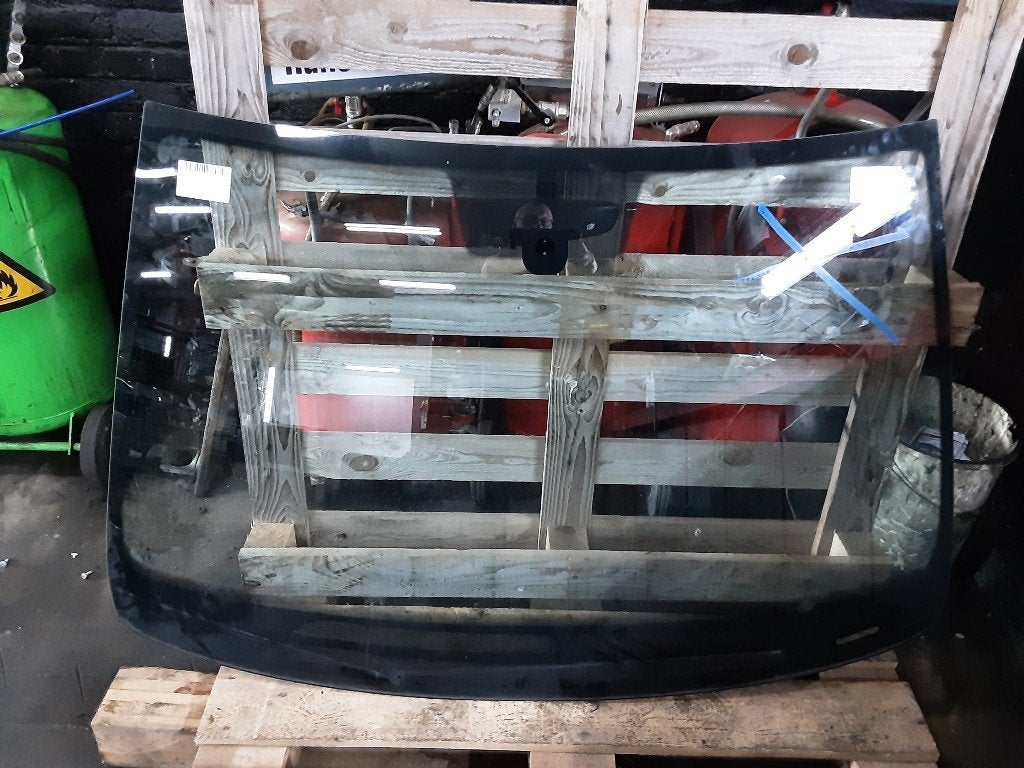 VOORRUIT Volkswagen Polo VI (AW1) (01-2017/11-2021), Auto-onderdelen, Gebruikt, Volkswagen, Volkswagen AG, Kundenbetreuung@volkswagen.de
