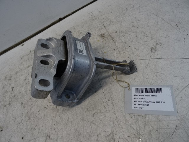 MOTORSTEUN Seat Ibiza V (KJB) (01-2017/-) (5Q0199262DB), Auto-onderdelen, Ophanging en Onderstel, Seat, Gebruikt