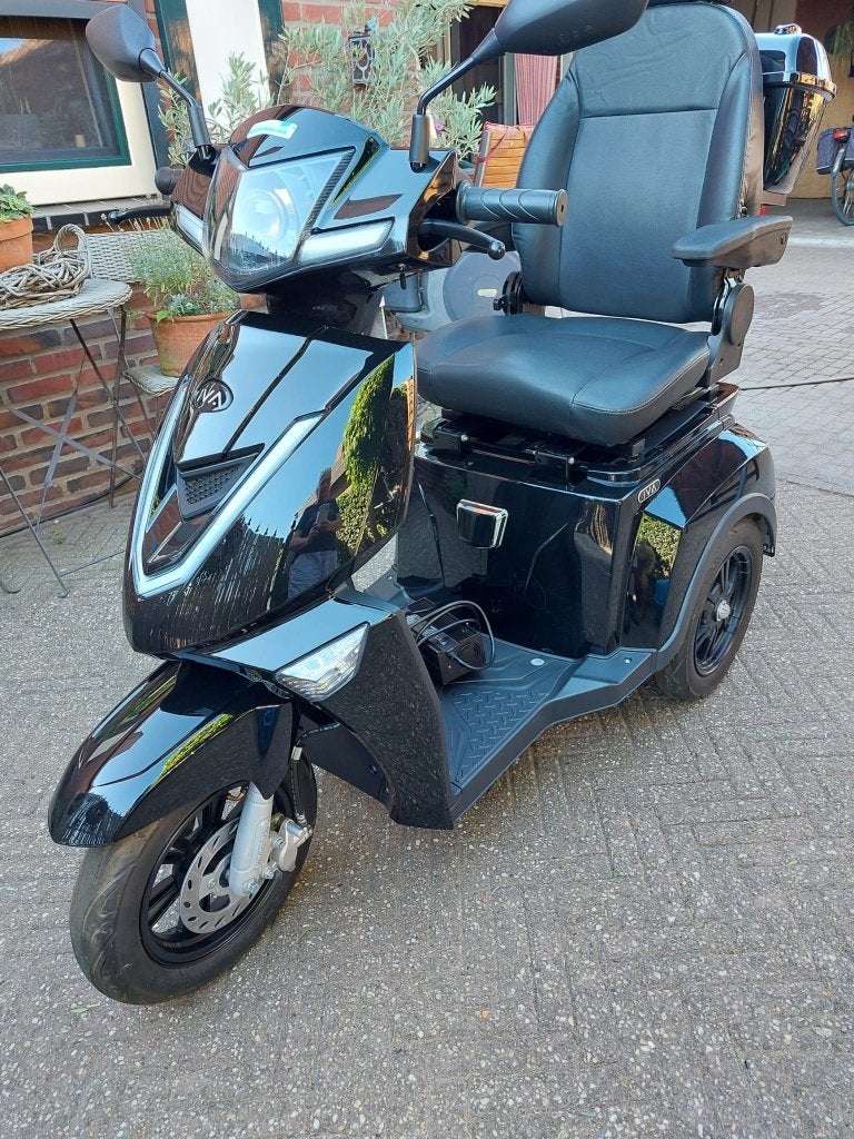 Scootmobiel, Diversen, Brommobielen en Scootmobielen, Ophalen, Invacare, Zo goed als nieuw, 16 km/u of meer