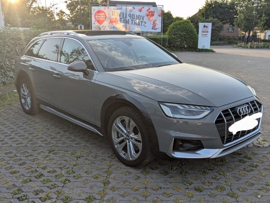 Audi a4 Allroad Quattro, Autos, Euro 6, Carnet d'entretien, Noir, 5 portes