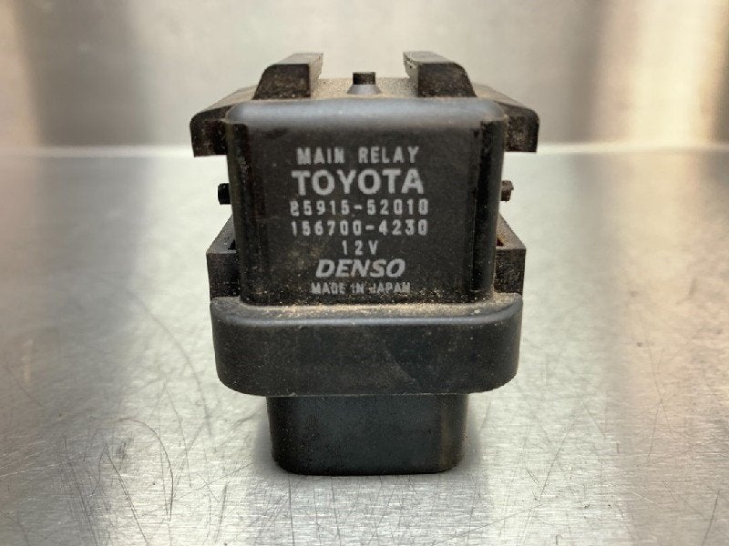 RELAIS Toyota Yaris III (P13) (|8591552010|), Gebruikt, Toyota