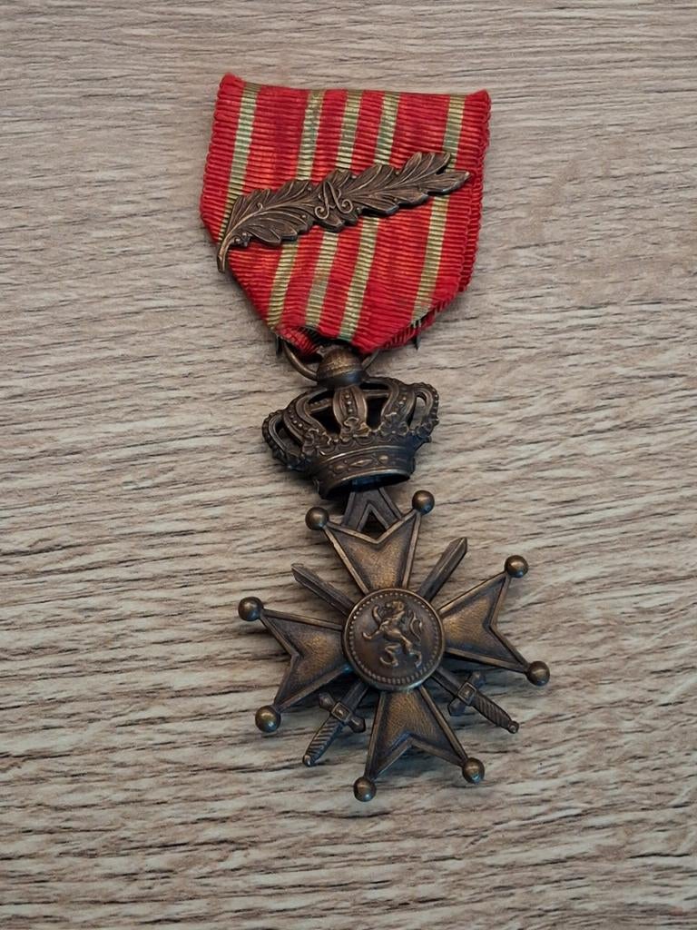 Belgische oorlogskruis met palm, Verzamelen, Verzenden