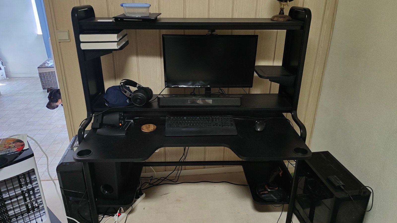 Game bureau Ikea (Fredde), Huis en Inrichting, Bureaus, Ophalen, Zo goed als nieuw, IKEA, Zwart