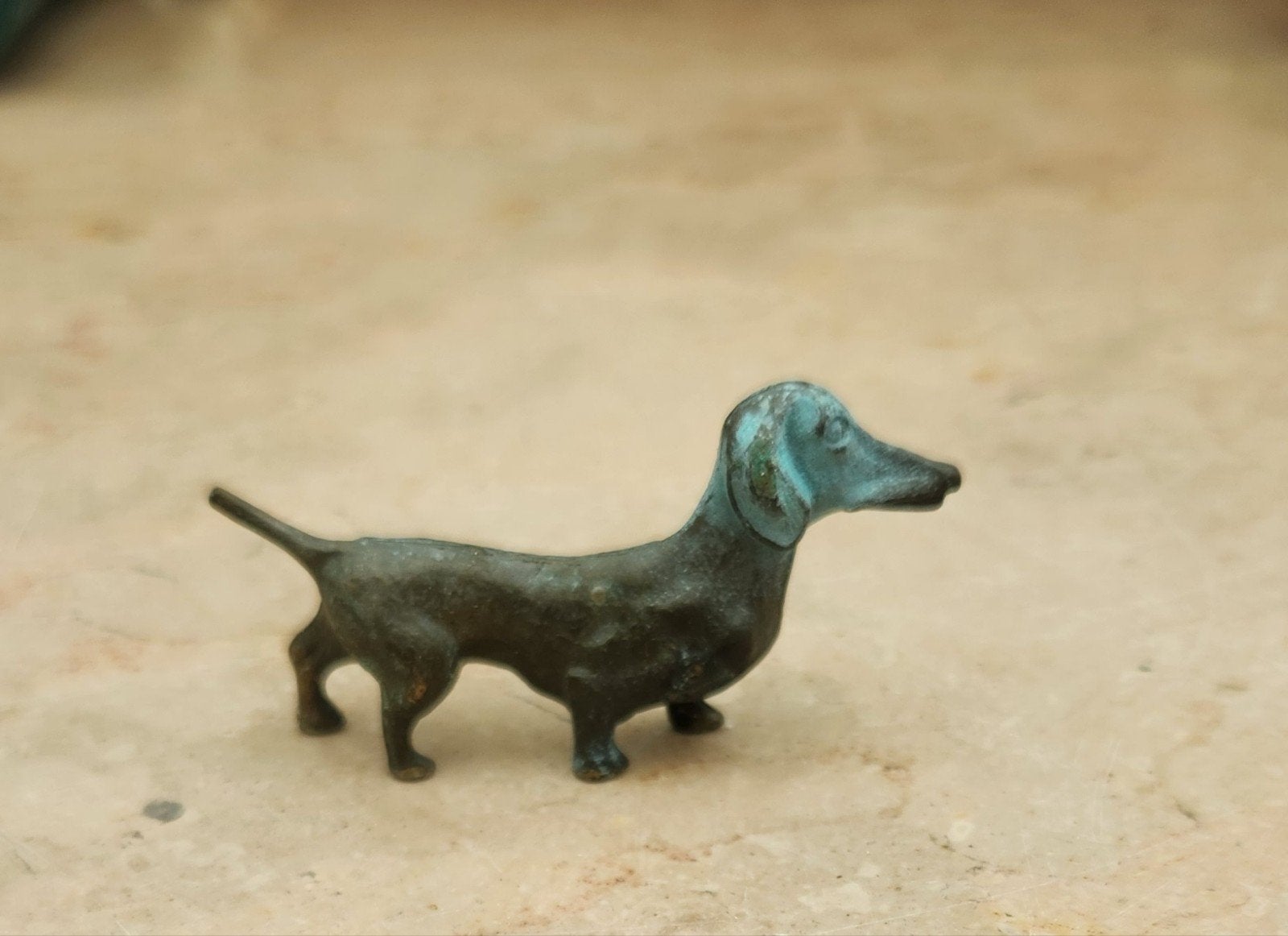 Figurine de teckel en bronze/bo, Enlèvement ou Envoi, Utilisé