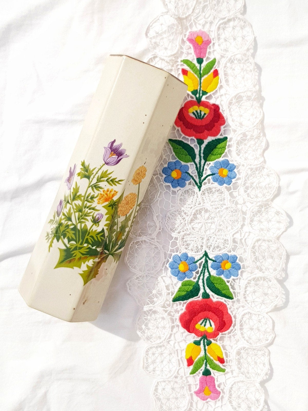 Vintage vaas met botanische motieven, Ophalen of Verzenden