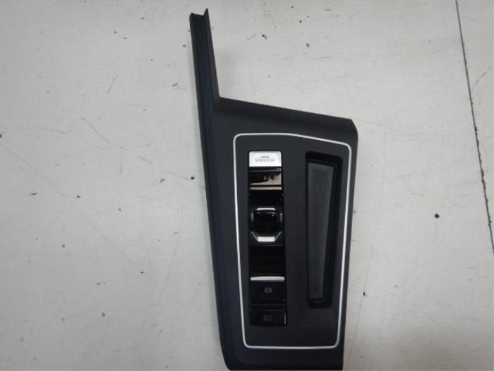 VW Golf 8 Inleg Middenconsole Schakelmechanisme DSG, Ophalen of Verzenden, Gebruikt