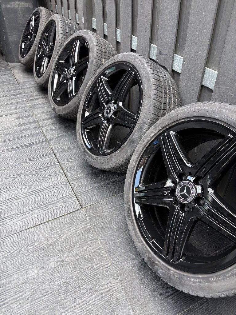 Set van 5 originele AMG Night 18 inch velgen + TPMS A B CLA, Ophalen, 18 inch, Banden en Velgen, 235 mm