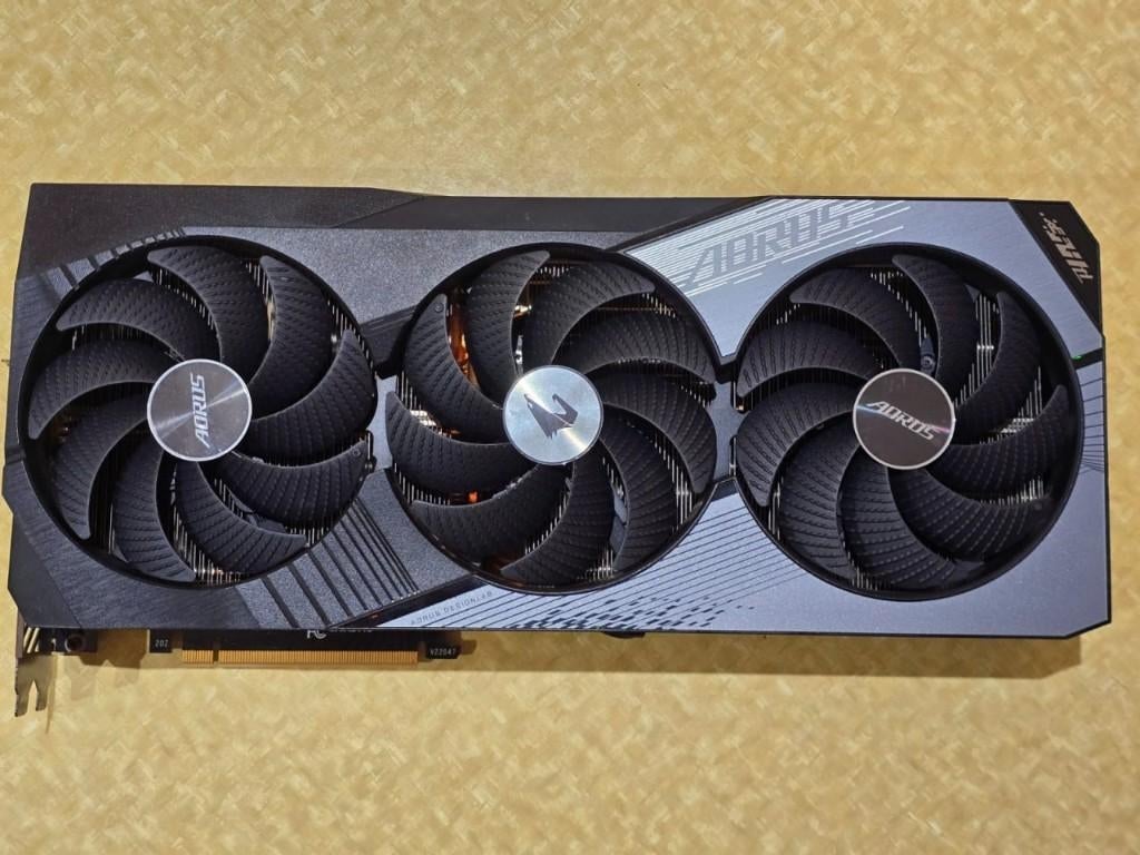 AORUS GeForce RTX 4080, Informatique & Logiciels, Cartes vidéo, Utilisé, Nvidia, PCI-Express 4.0, Autres types, HDMI, DisplayPort