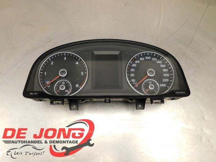 Kilometerteller KM van een Volkswagen Caddy, Gebruikt, -, Volkswagen, -