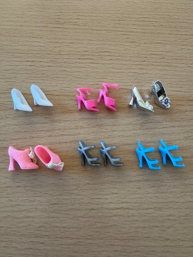 Barbie Set Pumps ( 6 paar ), Verzamelen, Ophalen of Verzenden, Zo goed als nieuw, Accessoires