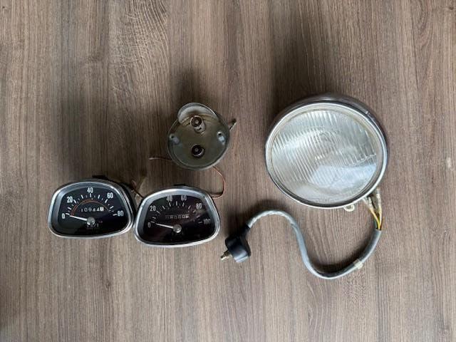Lot Honda Dax DE 6v onderdelen, Fietsen en Brommers, Ophalen of Verzenden, Gebruikt, Overige typen, Overige merken