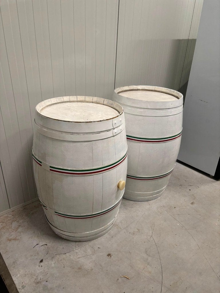 Barils à vin de décoration italienne authentiques | Pizzeria, Articles professionnels, Enlèvement, Neuf, sans emballage, Décoration