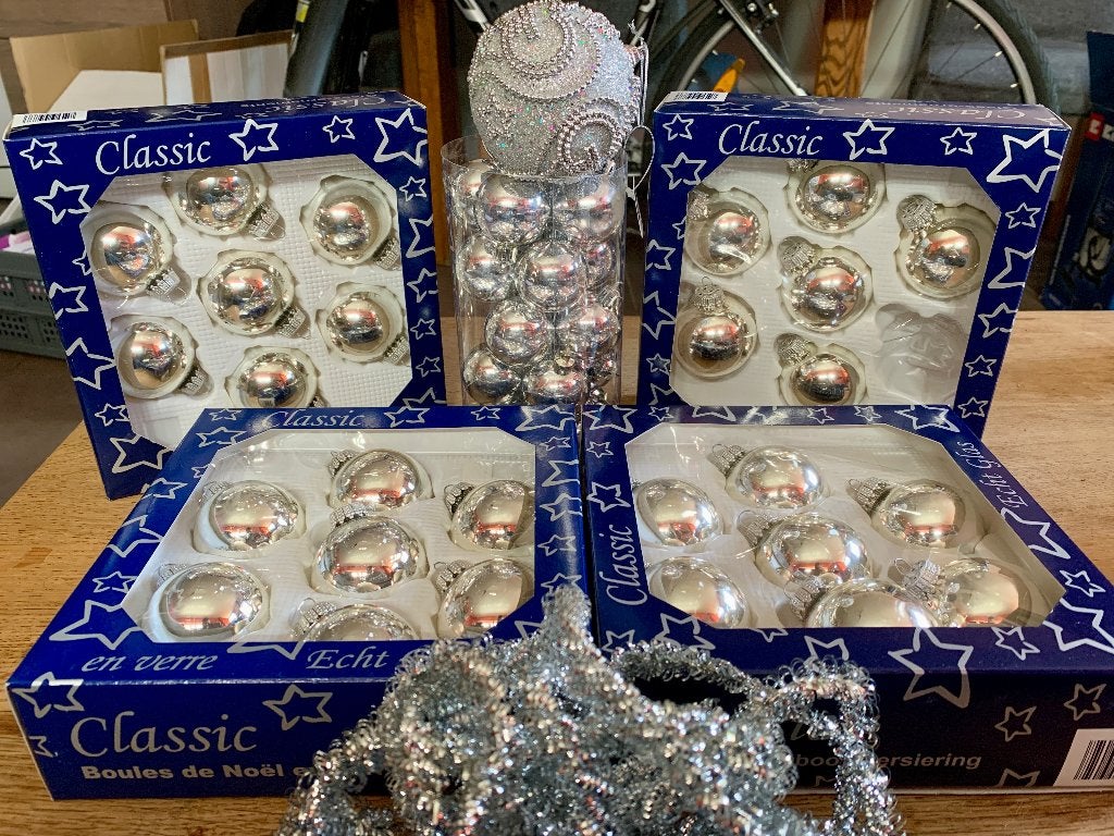 Boules de Noël argentées - lot, Enlèvement, Utilisé